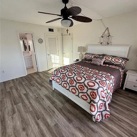 3806 Gulf Of Mexico Dr #C202 — Photo 24