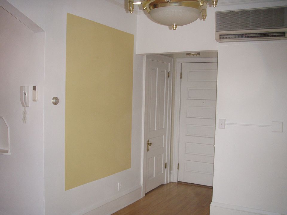 1st image of 376 Maria Ave #2