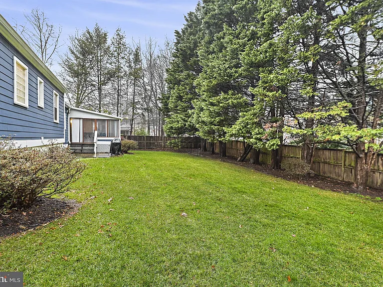 1008 Park St SE — Photo 50