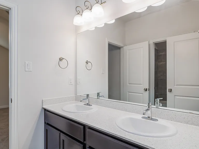 336 Emerald Creek Dr — Photo 13