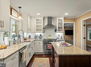 1295 Scotrun Dr, Scotrun, PA 18355