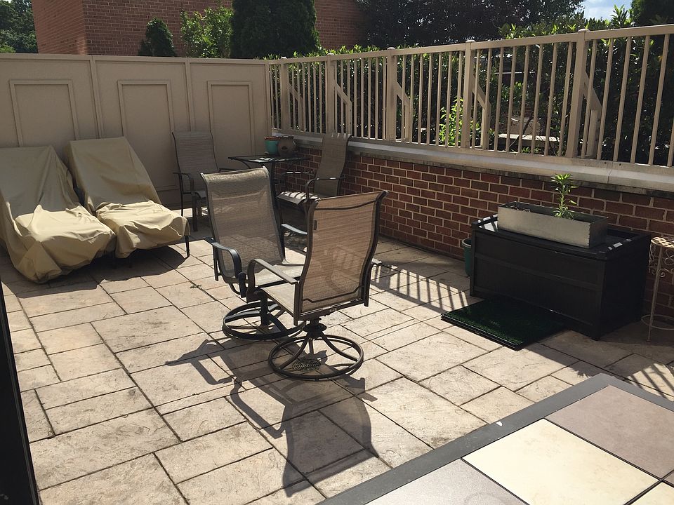 1st image of 2451 Midtown Ave #720