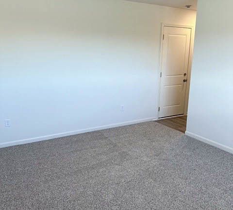 3rd image of 2034 Yellowstone Blvd