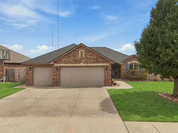 3312 Marilyn Dr, Moore, OK 73160