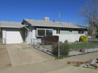 3437 Ravenwood Ln, Anderson, CA 96007