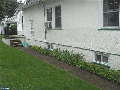 3rd image of 440 Highland Ave