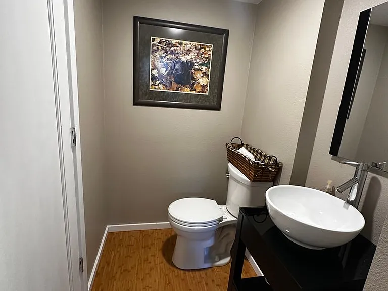 1514 SE Claybourne St — Photo 2