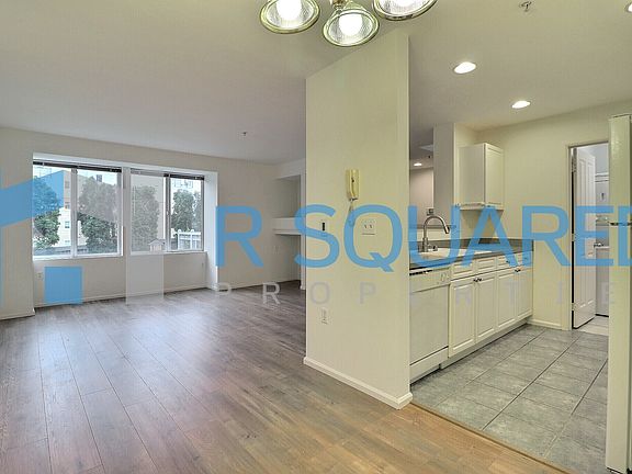 3rd image of 4332 9th Ave NE #B