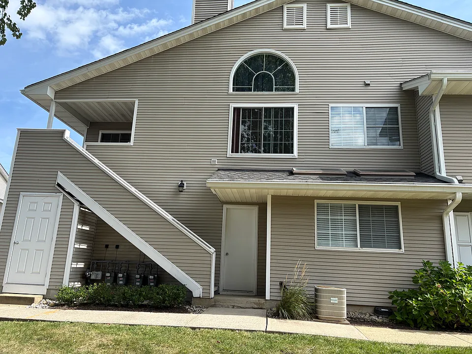 34 Ashley Ct