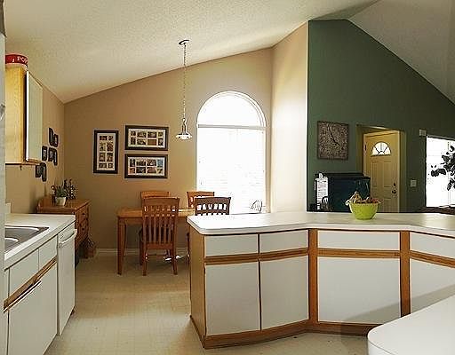 4th image of 59573 Manning Dr
