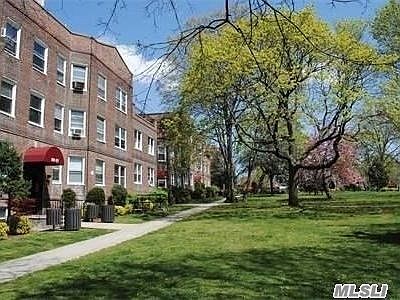 2nd image of 14124 78th Ave APT 2B