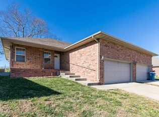 1109-1111 N 26th St, Ozark, MO 65721