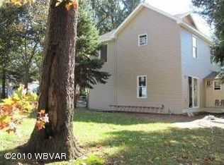 510 Walnut Ln, Lock Haven, PA 17745