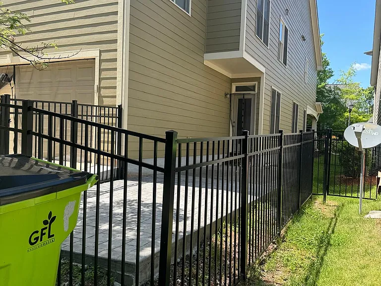 1637 Legendary Ln — Photo 22