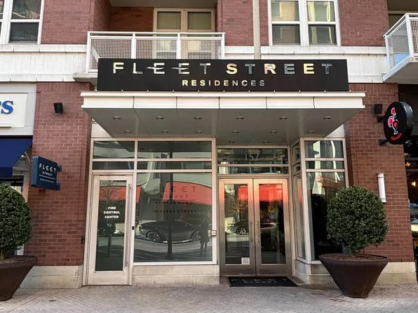 157 Fleet St Unit 906, Oxon Hill, MD 20745