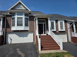 18 Glen Cove Rise, Rochester, NY 14617