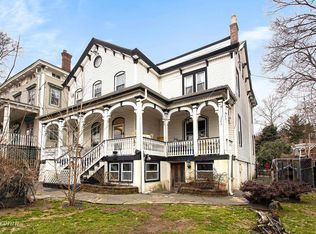 352 Saint Pauls Ave, Staten Island, NY 10304