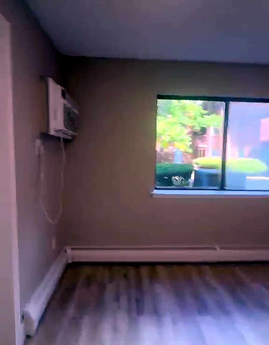 1 bed, 650 sqft, $2,400 — Photo 3
