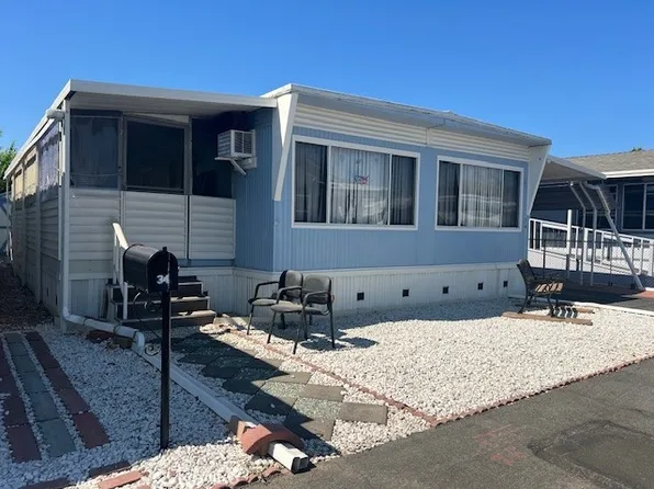 8901 Eton Ave Space 34, Canoga Park, CA 91304