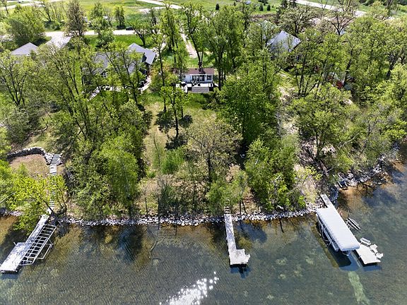 5th image of 633 Cihlars Point Cir SW