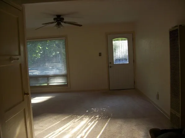 154 Gardens Ave, Ukiah, CA 95482