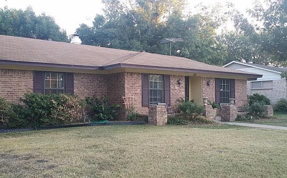 2nd image of 2214 Stafford Ln