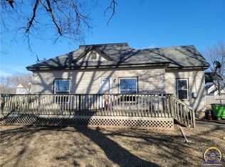 123 W Warren St, Williamsburg, KS 66095