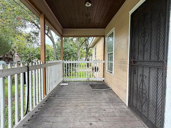 3rd image of 3119 CECELIA Street