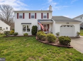 161 Sea Bird Ln, Belford, NJ 07718