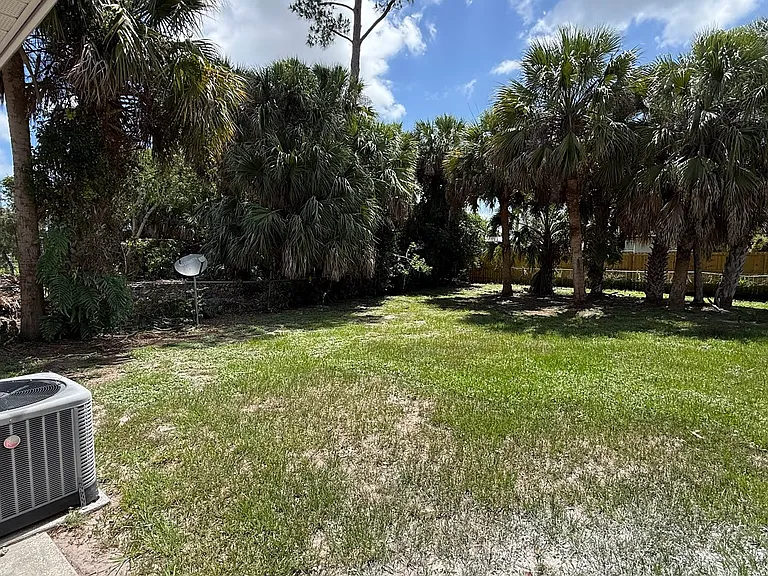 2325 SW Pamona St — Photo 15
