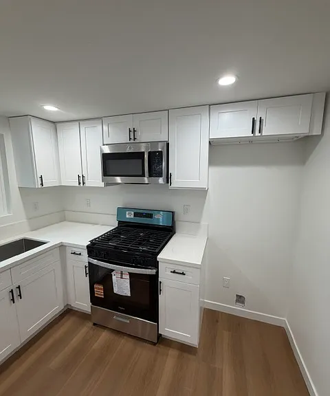 1114 Gladys Ave #1116-D — Photo 4