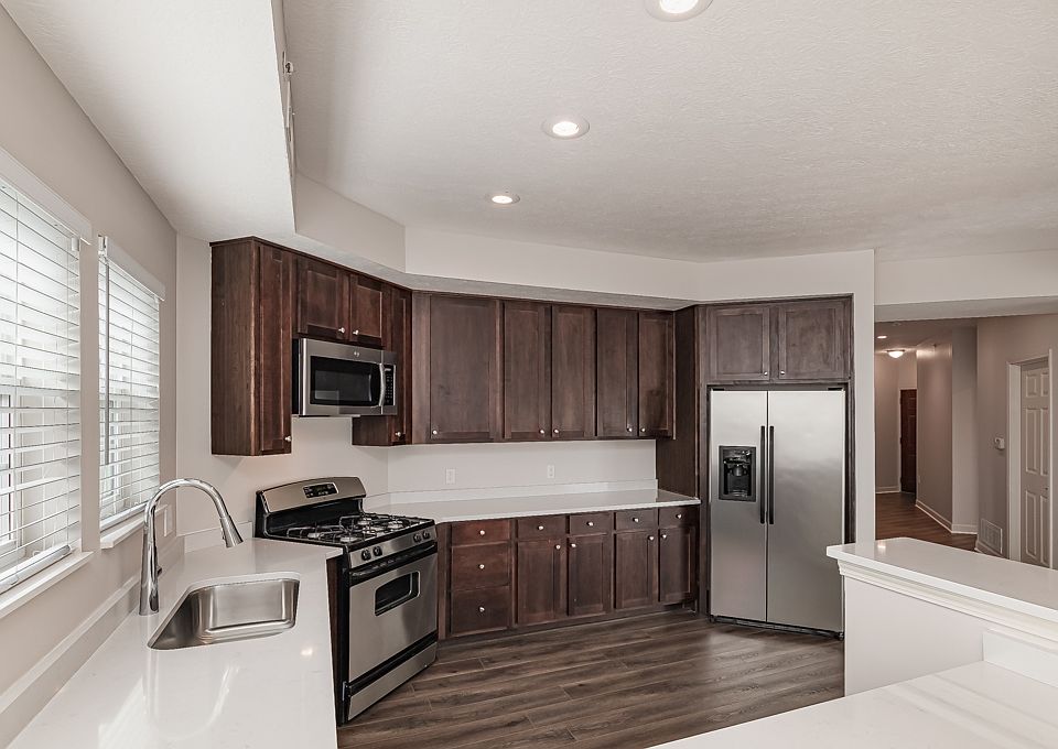 1st image of 805 Proprietors Rd APT 306