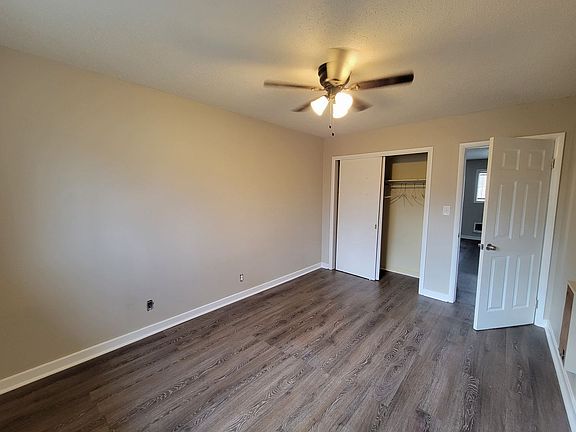 3rd image of 1334 Oshaughnessy Ave NE #4B