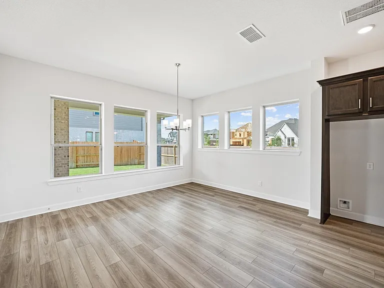 5702 Diamond Dust Dr — Photo 13