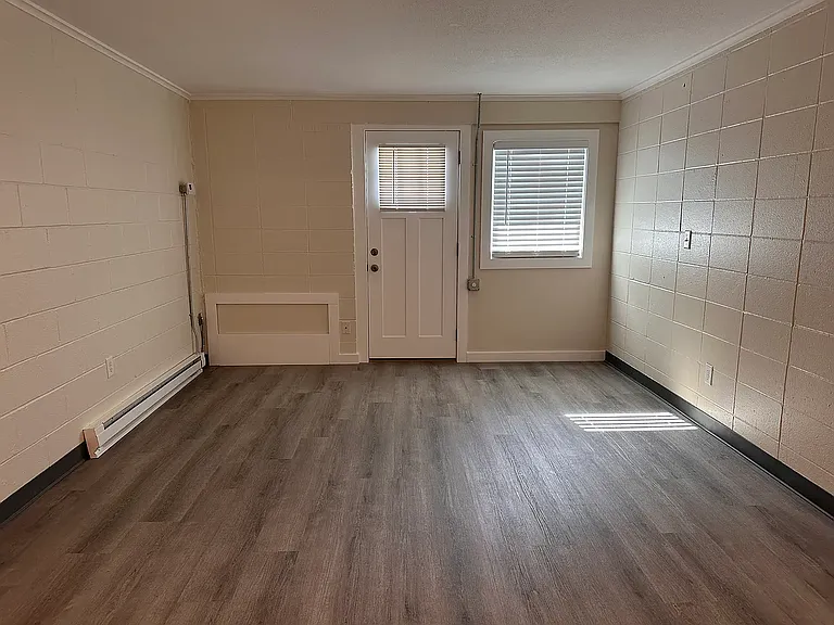 2034 Riverdale St #208 — Photo 6