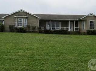 30 Jack Hackett Ln, Carthage, TN 37030