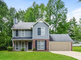 39 Pine Grove Cir, Newnan, GA 30263
