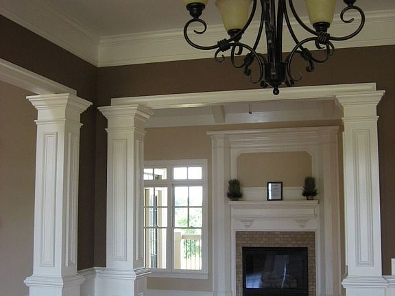 3rd image of 1414 Highland Creek Dr