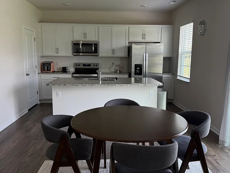 1616 Stonebriar Dr — Photo 9