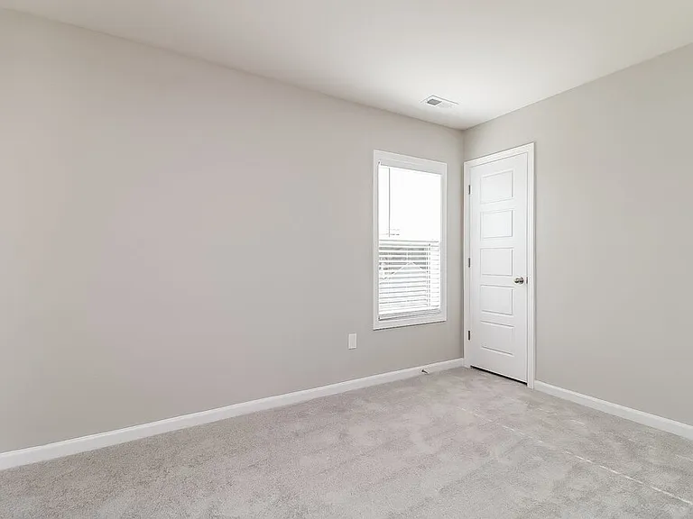 12 Patagonia Pl — Photo 16