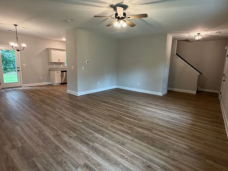 1713 Golf Club Ln — Photo 37