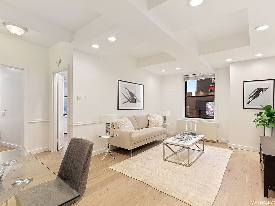 1st image of 150 W 51st St APT 1407