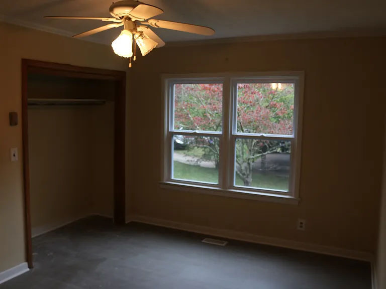 2301 Brooks Ave — Photo 6