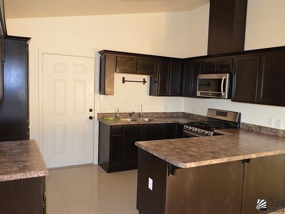 5th image of 3796 E Los Olivos Dr