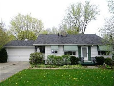 6003 Knob St, Louisville, OH, 44641