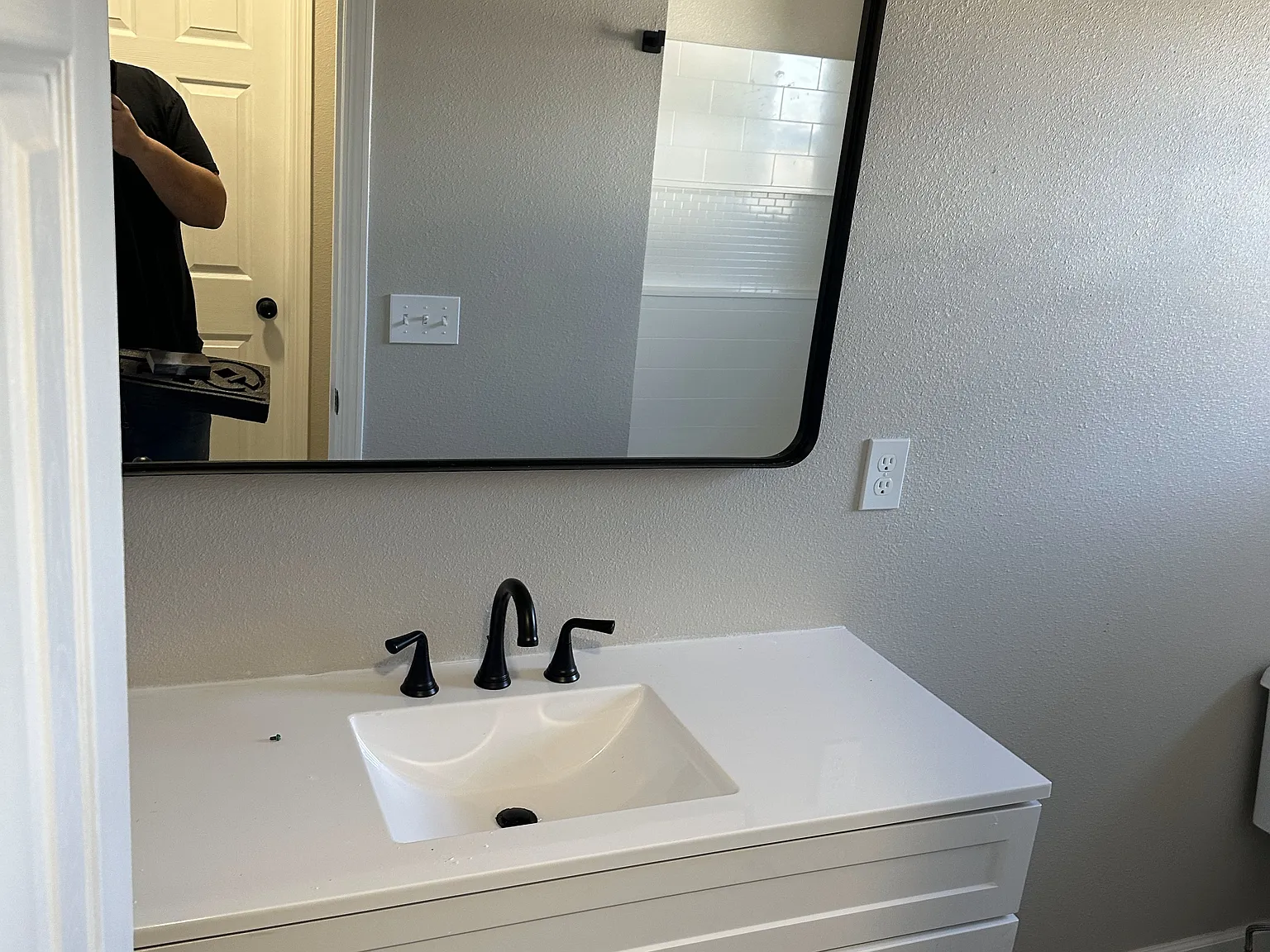 2 bed, 816 sqft, $1,195 — Photo 3
