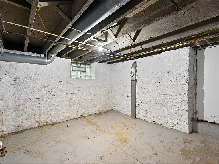 1407 W North Bend Rd — Photo 28