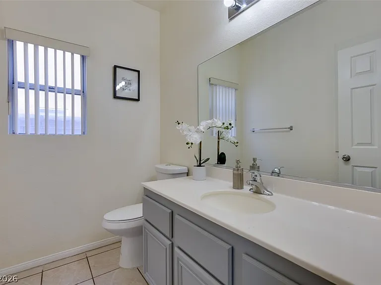 7886 Blue Brook Dr — Photo 11