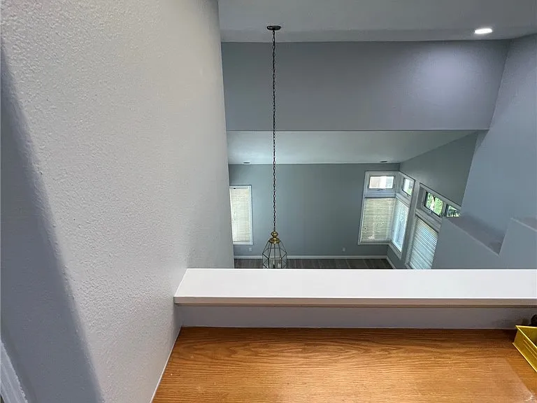543 S Eveningsong Ln — Photo 25