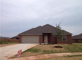 3105 SW Bensonwood St, Bentonville, AR 72712
